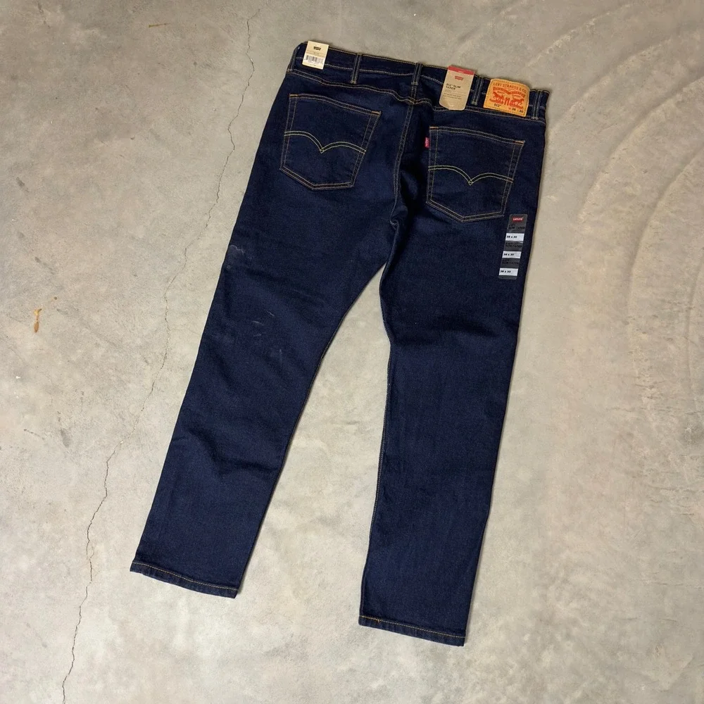 Levis levi 512